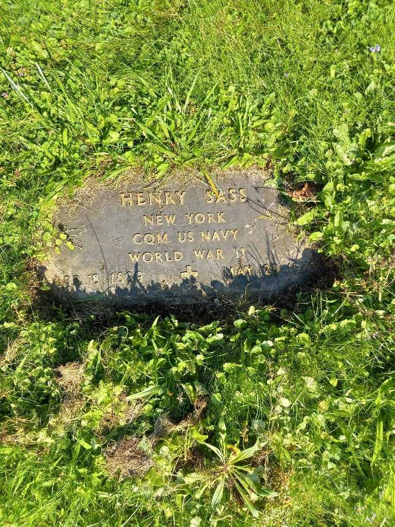 Henry Sass's grave. Photo 1