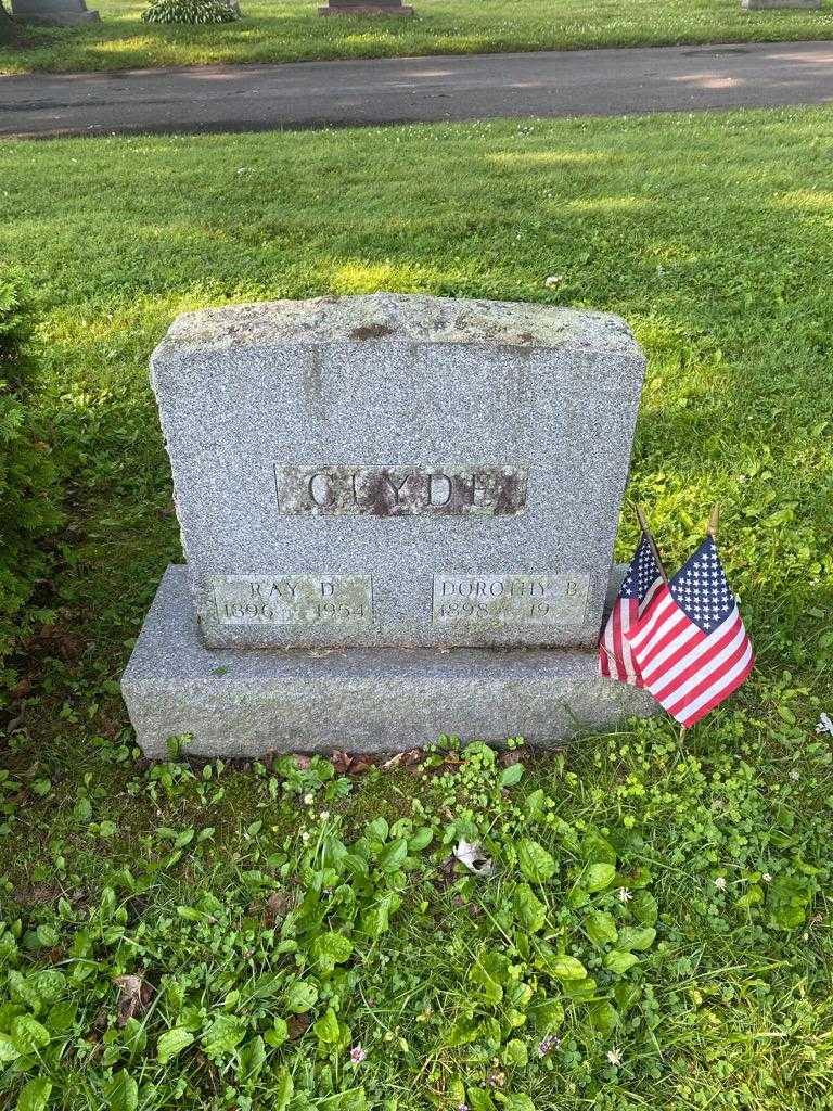 Ray D. Clyde's grave. Photo 2