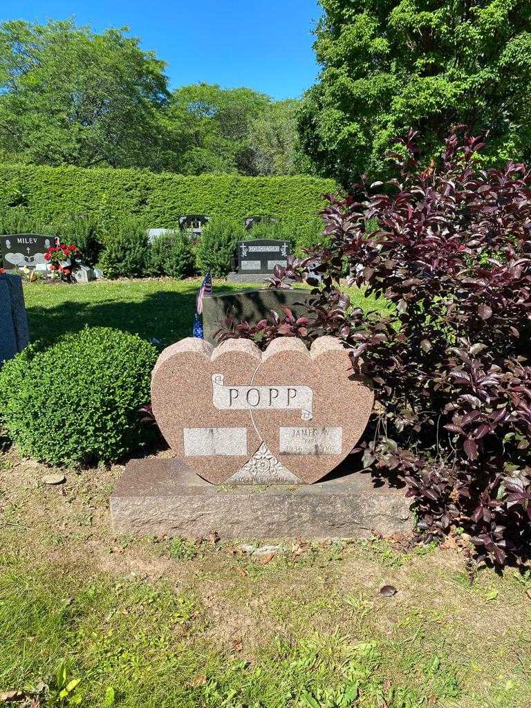 James W. "Papa" Popp's grave. Photo 2