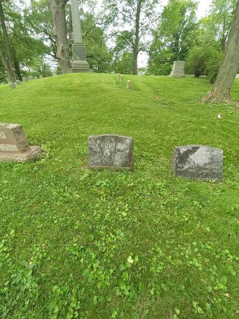 Albert Kurtz's grave. Photo 1