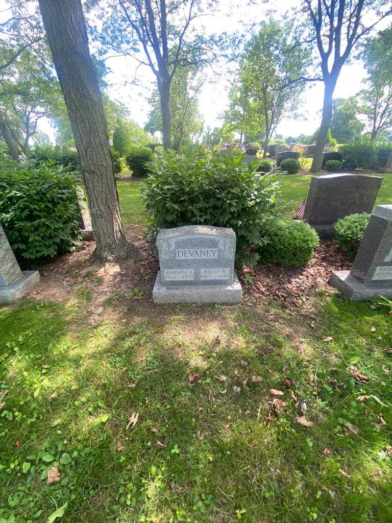 Kelly M. Devaney's grave. Photo 1
