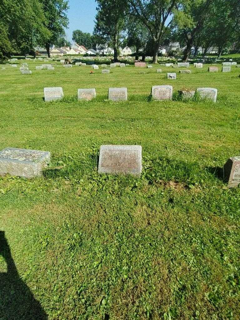 August Frank's grave. Photo 1