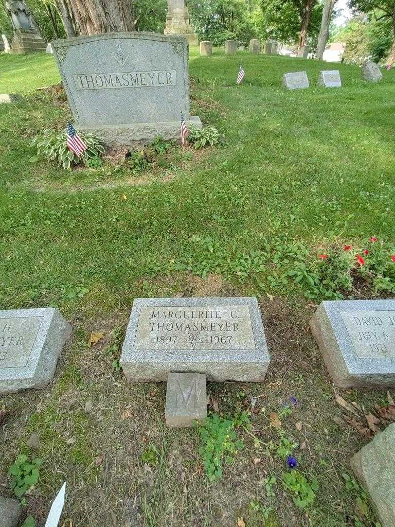 Marguerite C. Thomasmeyer's grave. Photo 1