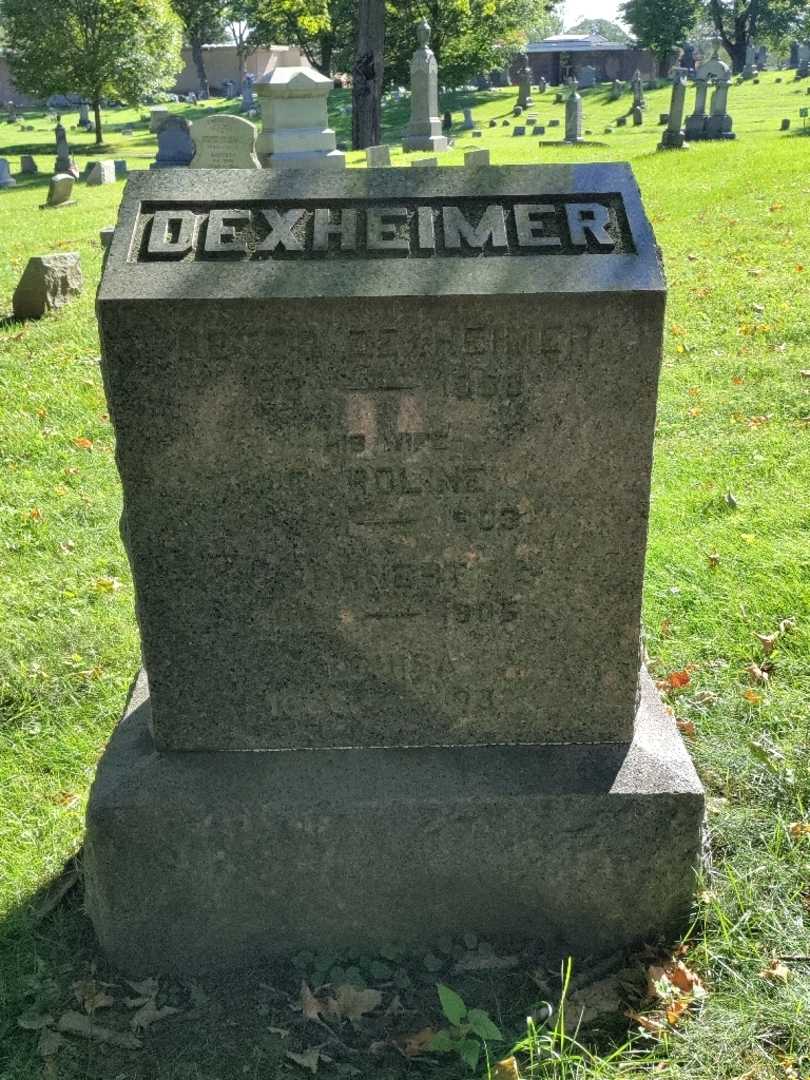 Caroline Dexheimer's grave. Photo 4