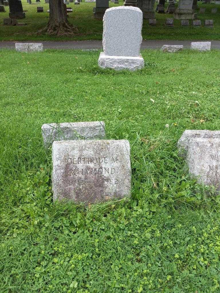 Gertrude S. Mclymond's grave. Photo 1