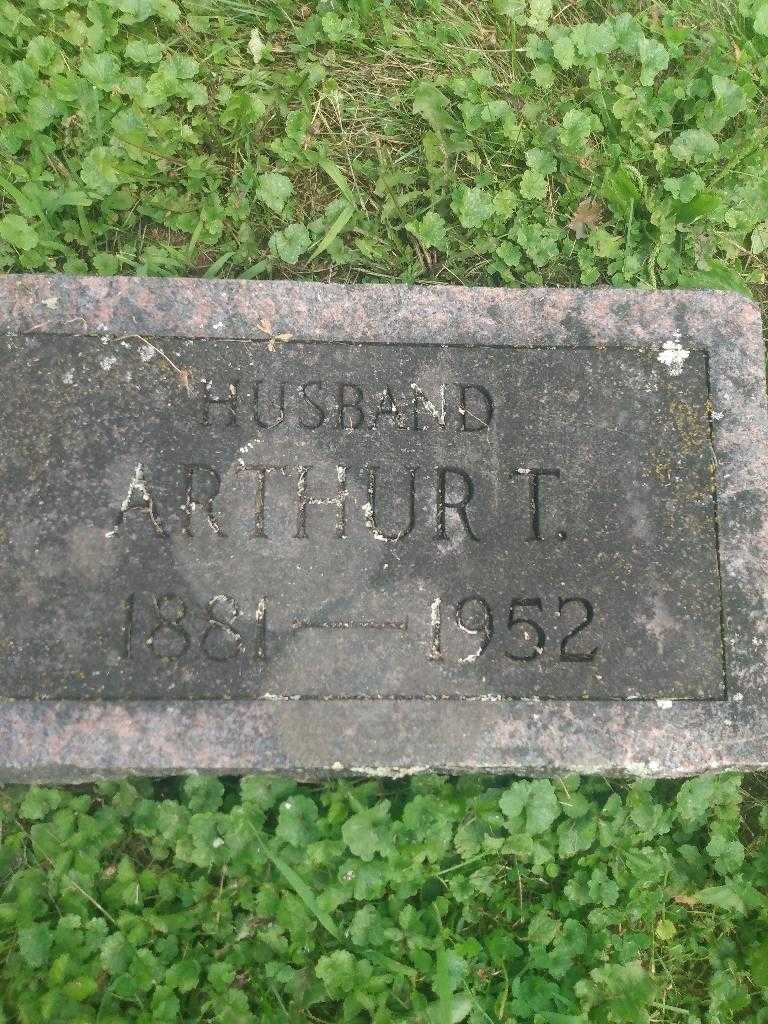 Arthur T. Law's grave. Photo 2