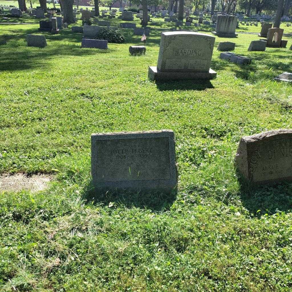 Otto C. Fegert's grave. Photo 1