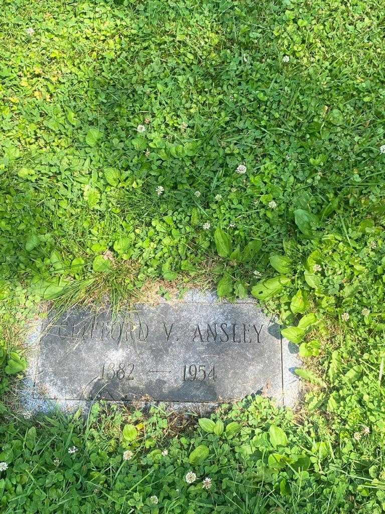 Clifford V. Ansley's grave. Photo 3
