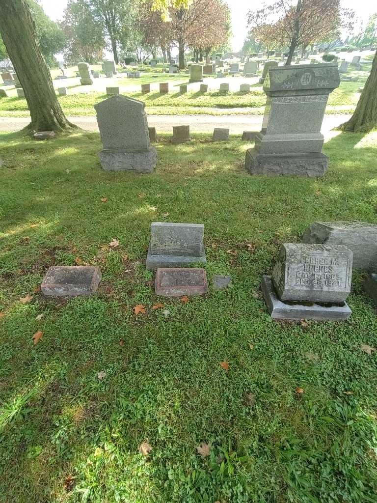 Monroe H. Smith's grave. Photo 1