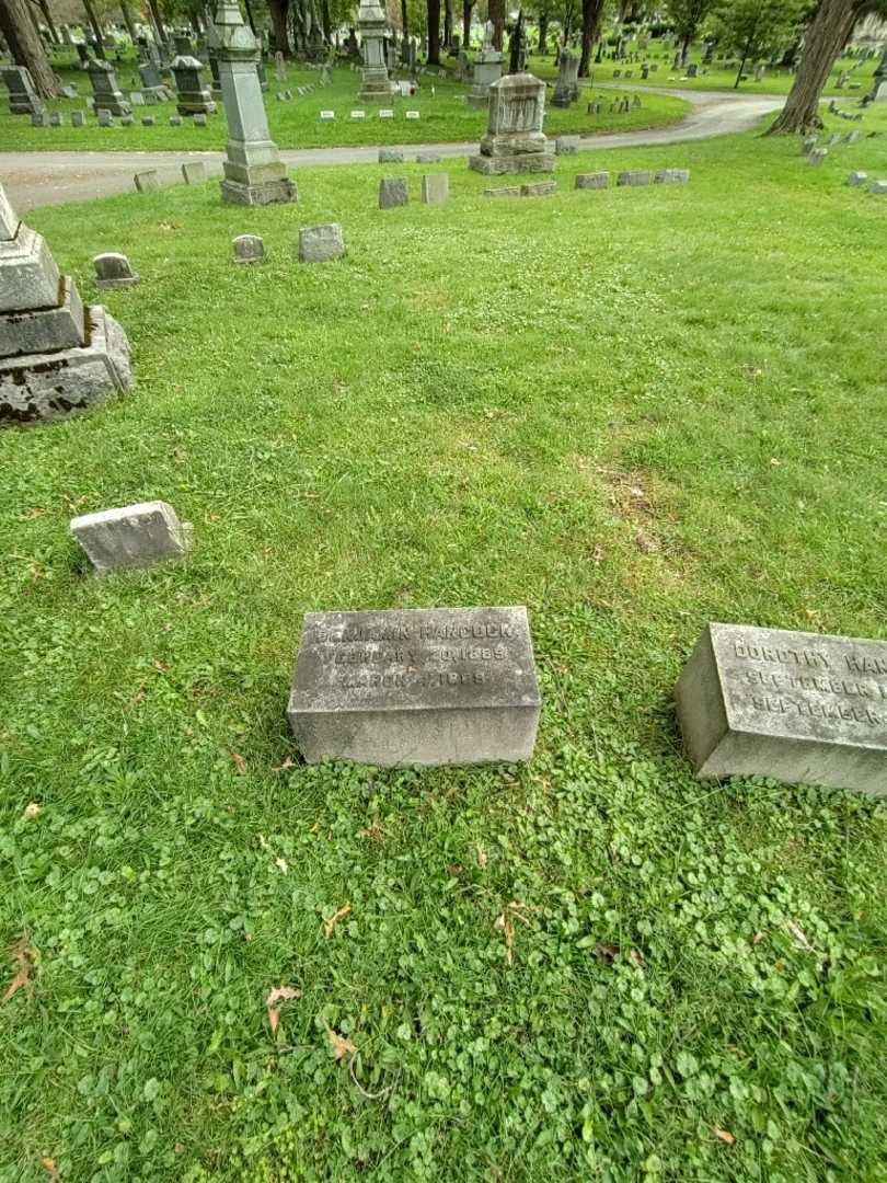 Benjamin Hancock's grave. Photo 2