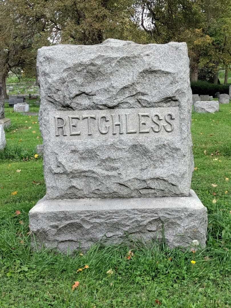 Mathew Retchless's grave. Photo 4