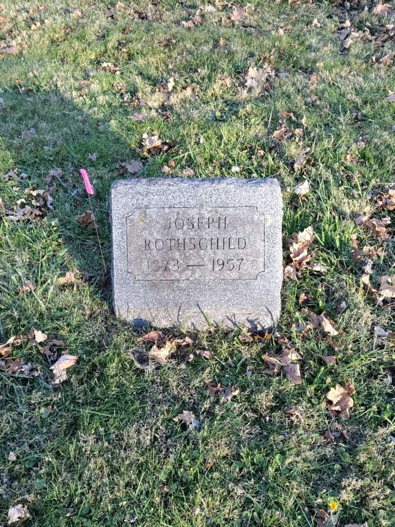 Joseph Rothschild's grave. Photo 2