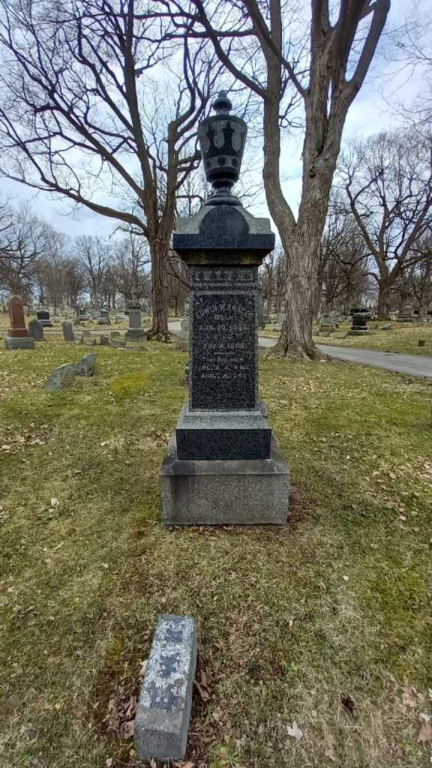 Edwin William Kruger's grave. Photo 1