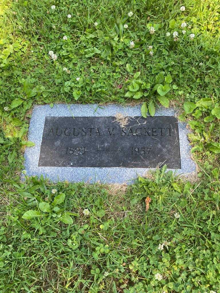 Augusta V. Sackett's grave. Photo 2