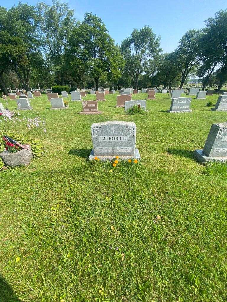 Harold R. McRobbie's grave. Photo 1