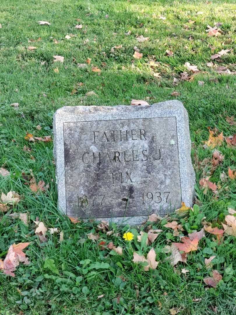 Charles J. Fix's grave. Photo 2