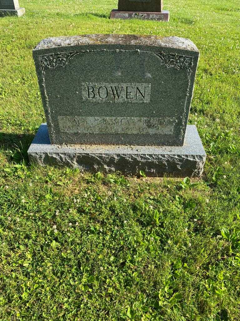 Bessie A. Bowen's grave. Photo 2