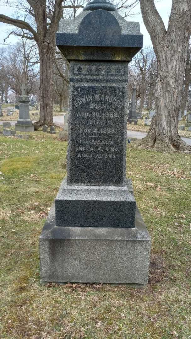 Edwin William Kruger's grave. Photo 2