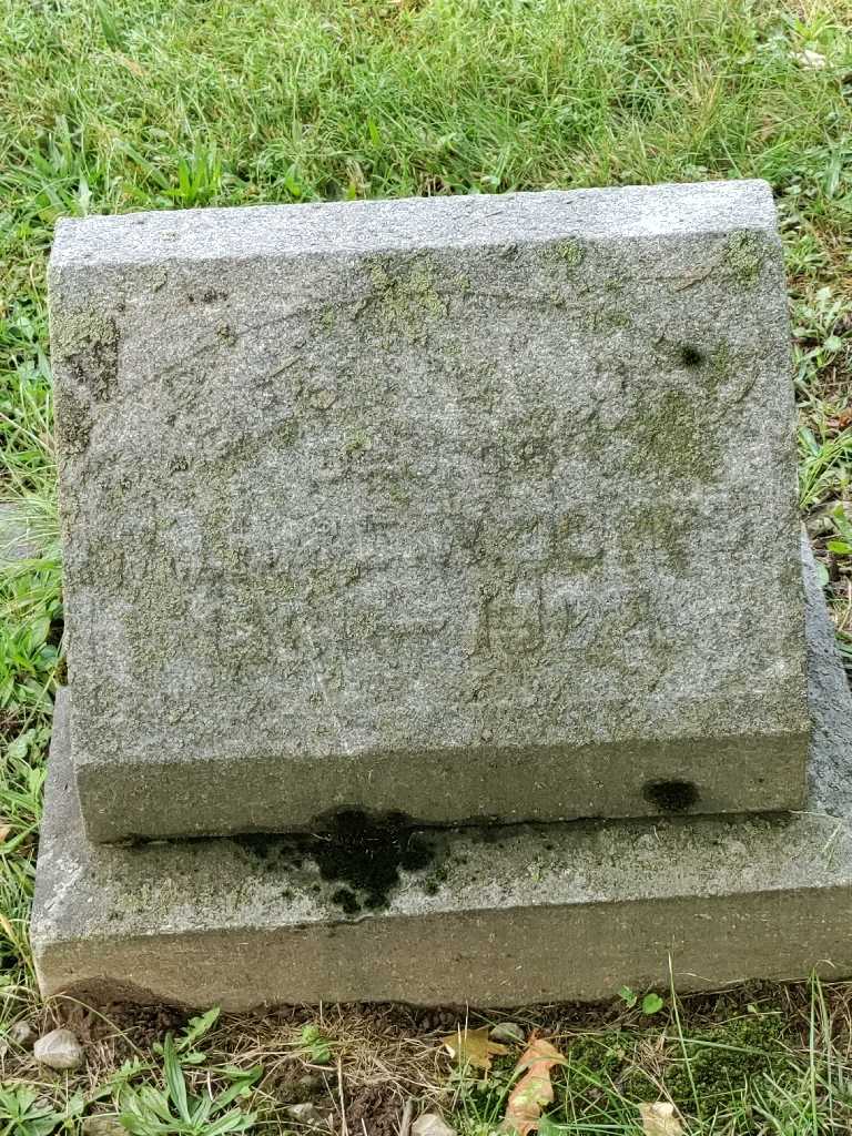 Bertha W. Jones's grave. Photo 3