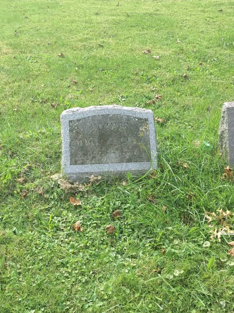 Mary Gugolz's grave. Photo 2