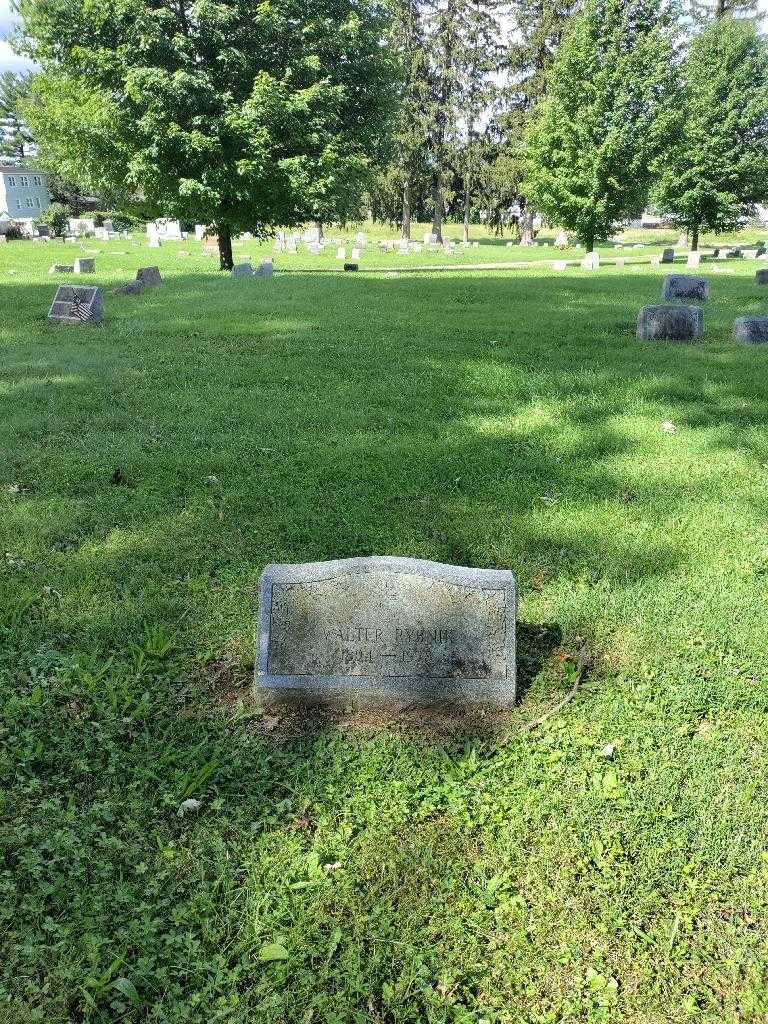 Walter Rybnik's grave. Photo 1