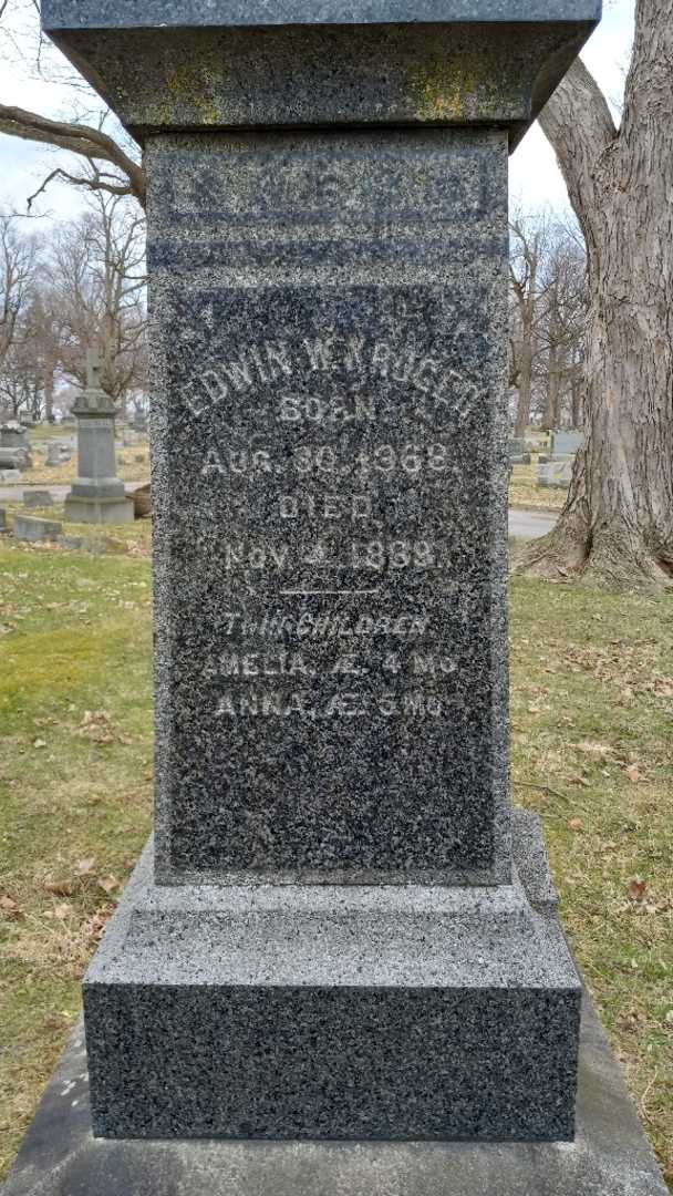 Edwin William Kruger's grave. Photo 3