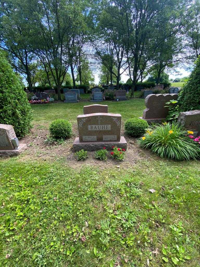 Norma J. Rauhe's grave. Photo 1