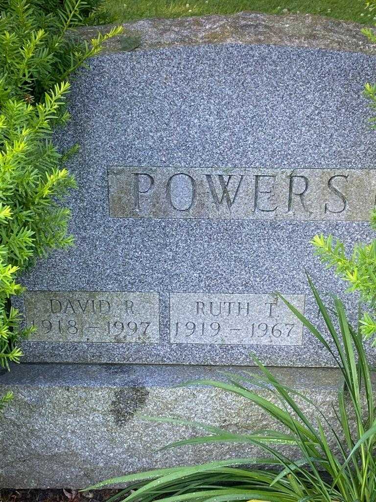 Ruth T. Powers's grave. Photo 3