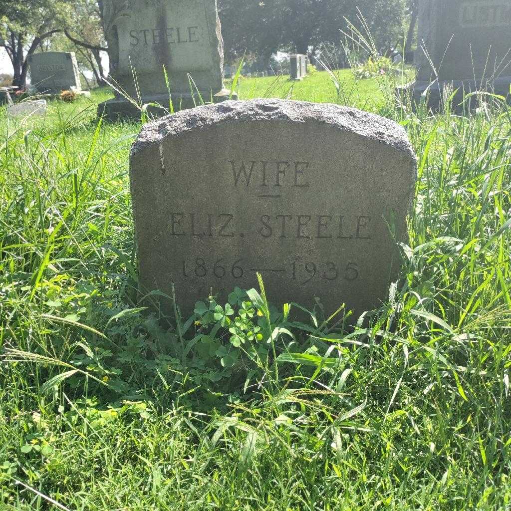 Elizabeth Steele's grave. Photo 3