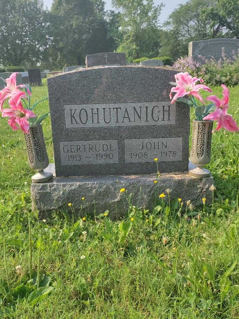 John Kohutanich's grave. Photo 2