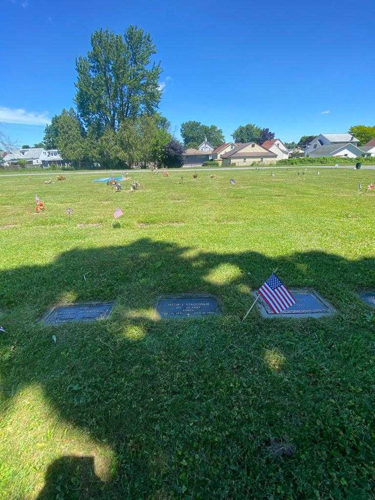 Jacob L. Stalcoskie's grave. Photo 1