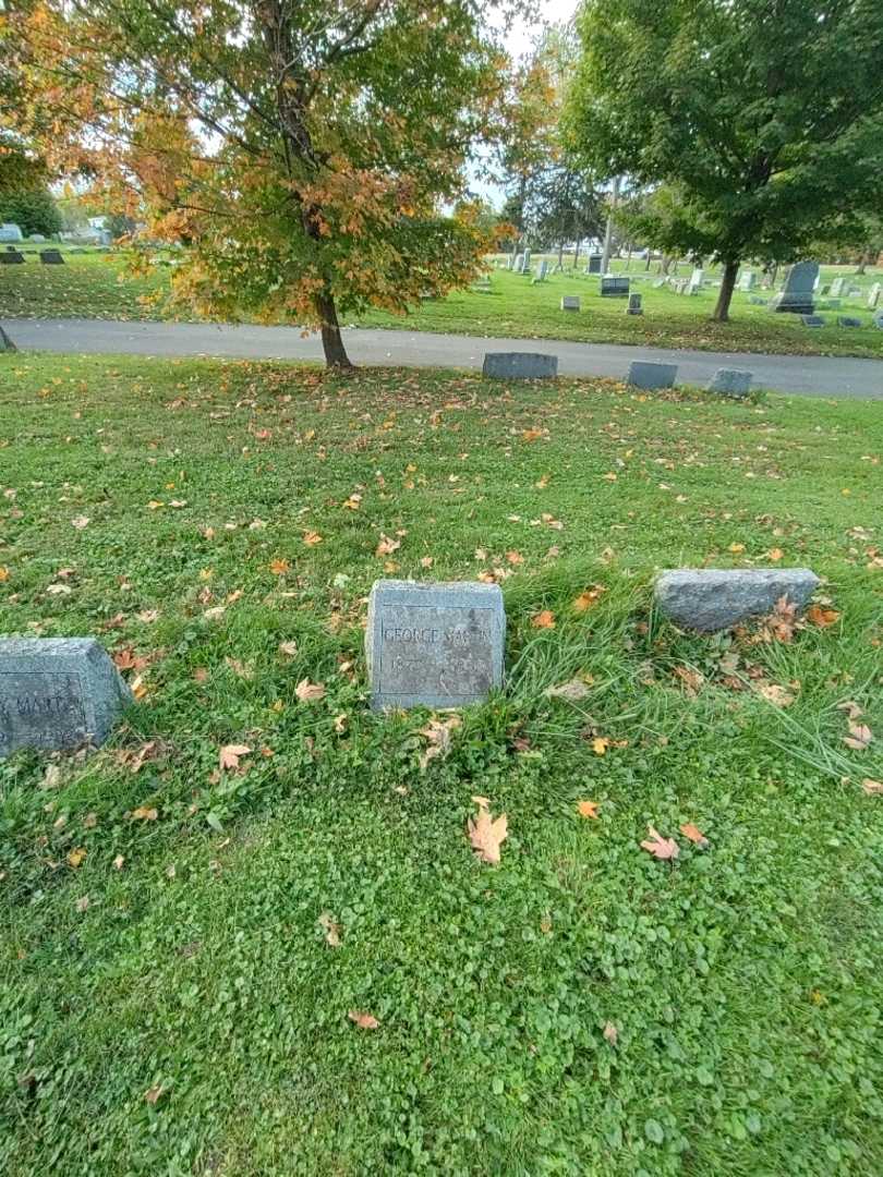 George W. Martin's grave. Photo 1