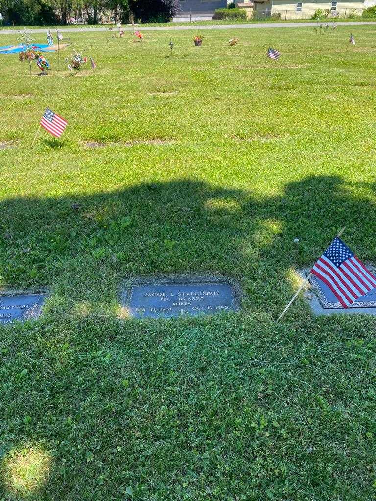 Jacob L. Stalcoskie's grave. Photo 2