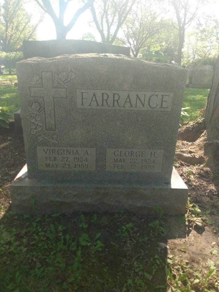 George H. Farrance's grave. Photo 2