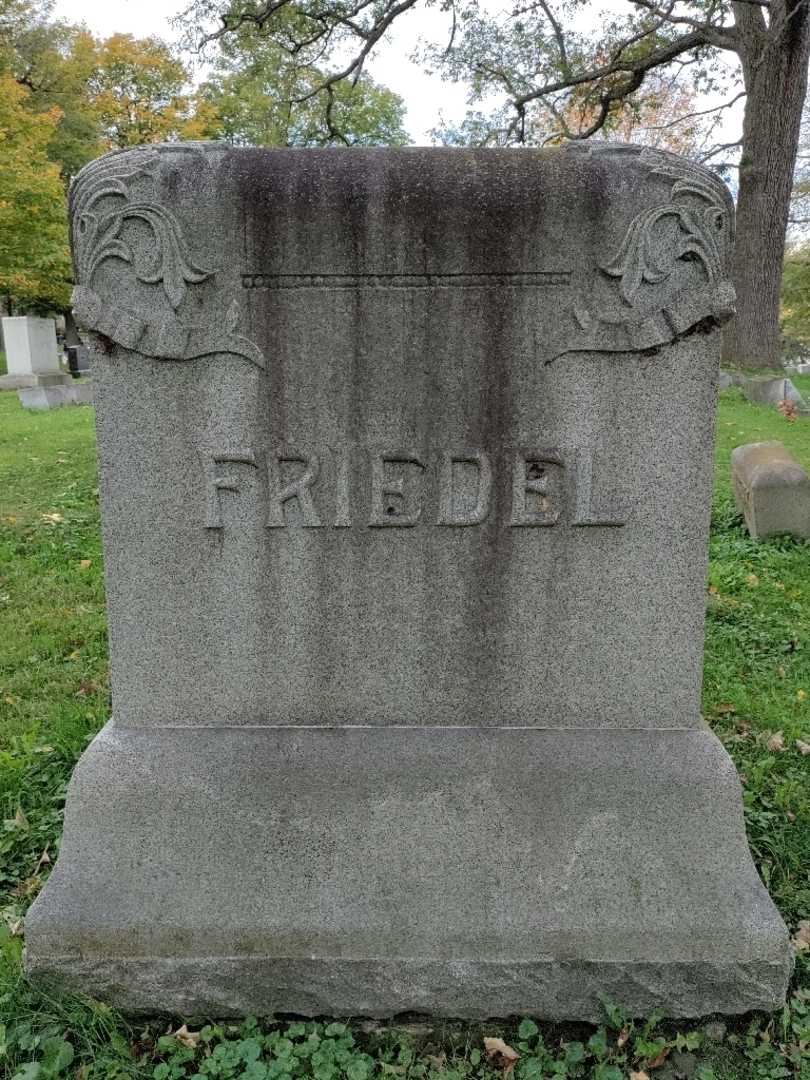 Margaret H. Friedel's grave. Photo 4