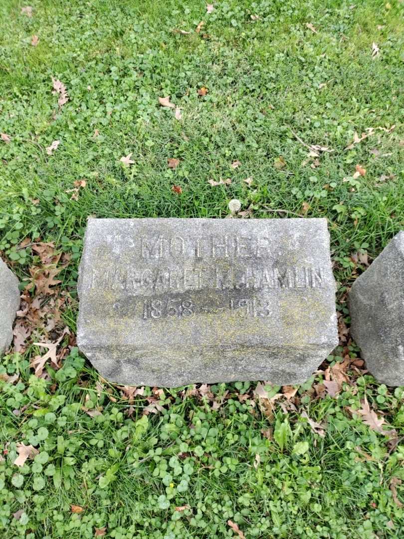 Margaret M. Hamlin's grave. Photo 2