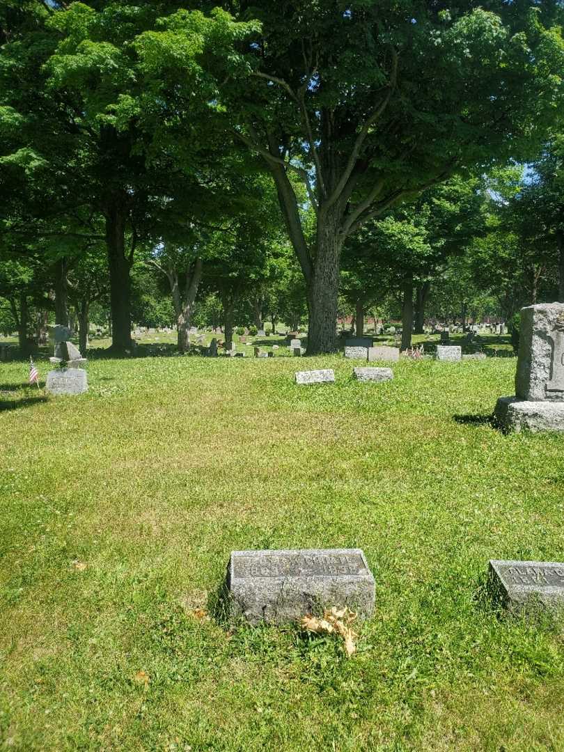 Floyd W. Choate's grave. Photo 1
