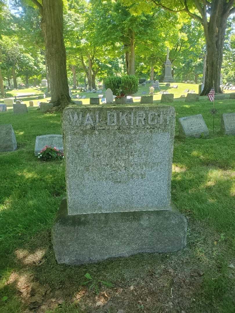 Katherine Waldkirch's grave. Photo 2