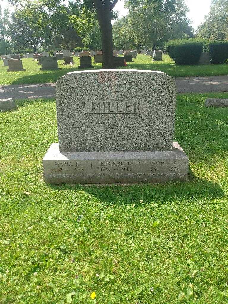 Eugene L. Miller's grave. Photo 3