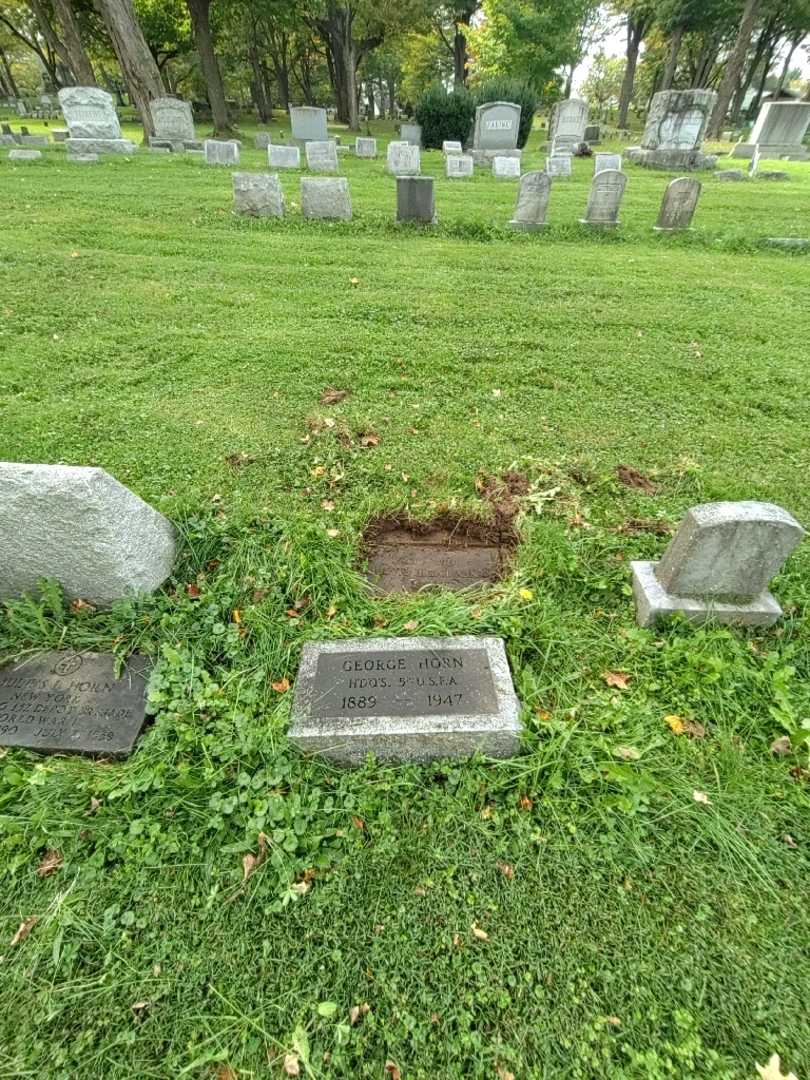 George Horn Junior's grave. Photo 1