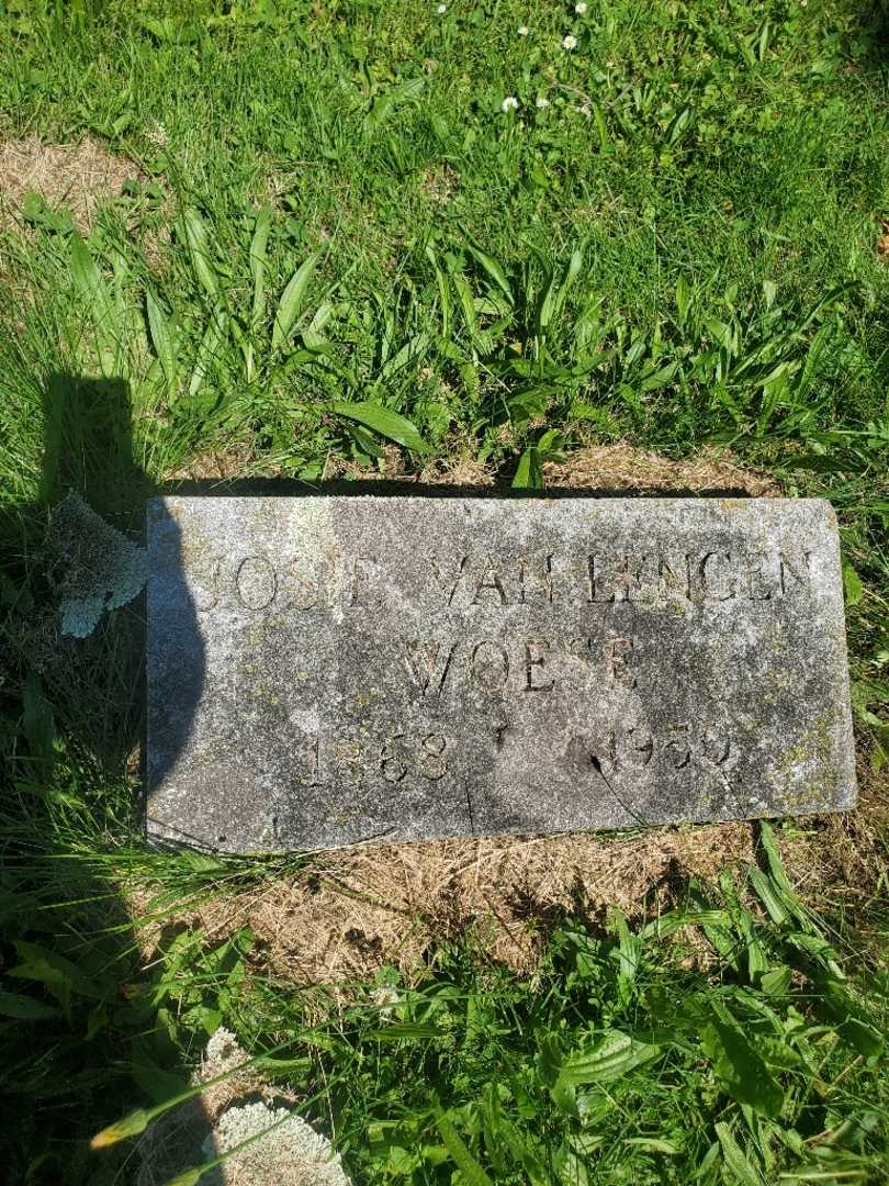Josie Woese Van Lengen's grave. Photo 3