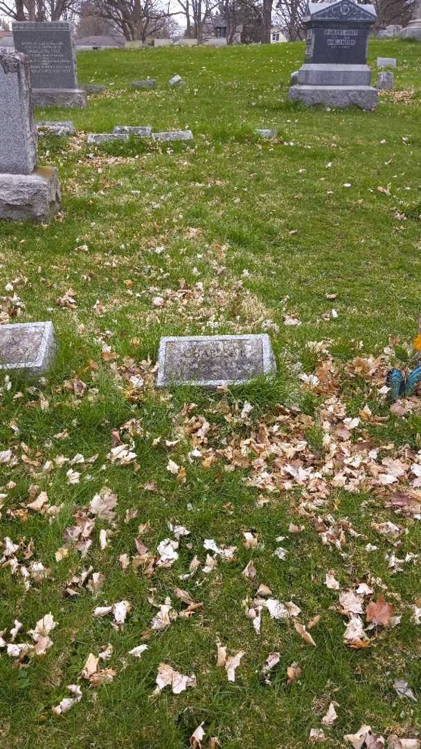 Charles R. Wurpel's grave. Photo 2