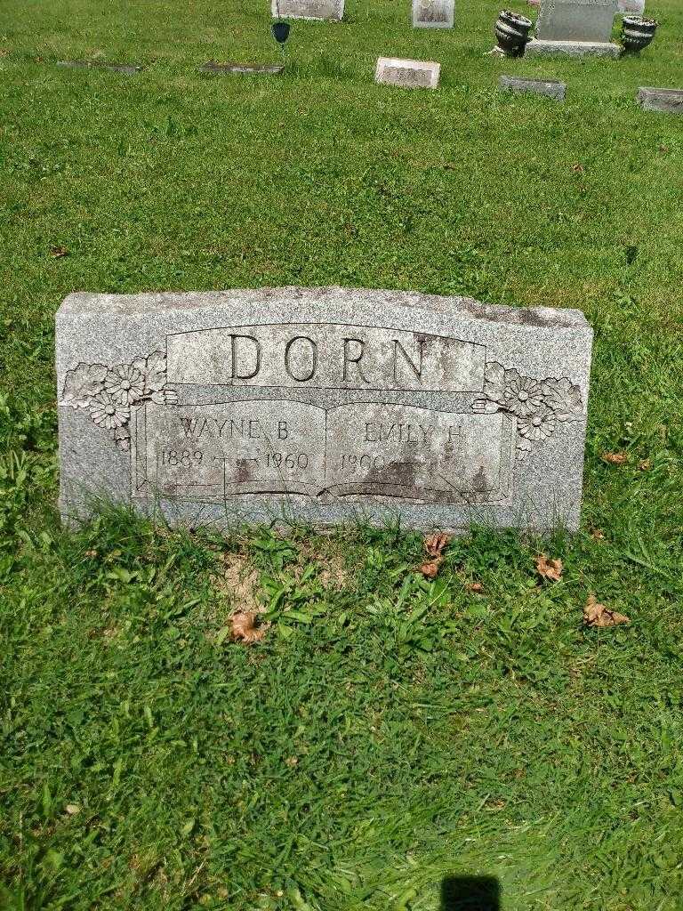 Emilie H. Dorn's grave. Photo 2