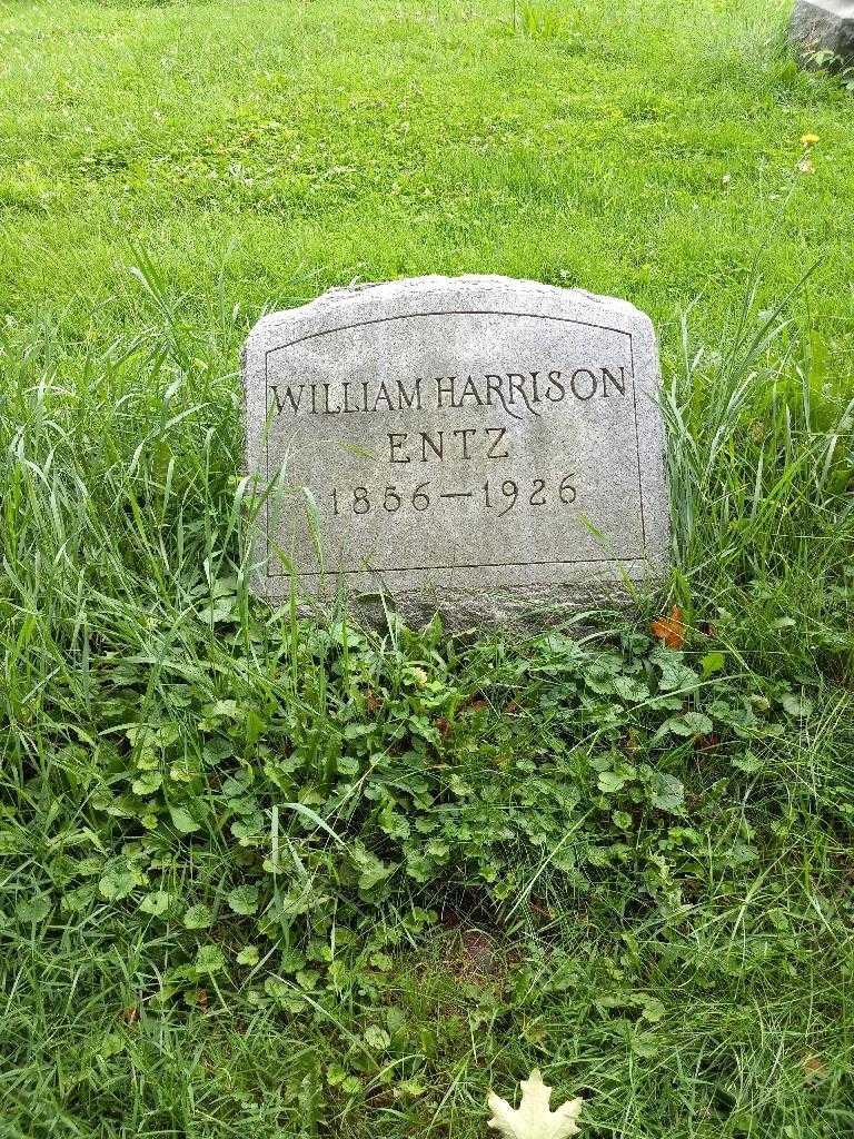 William Harrison Entz's grave. Photo 3