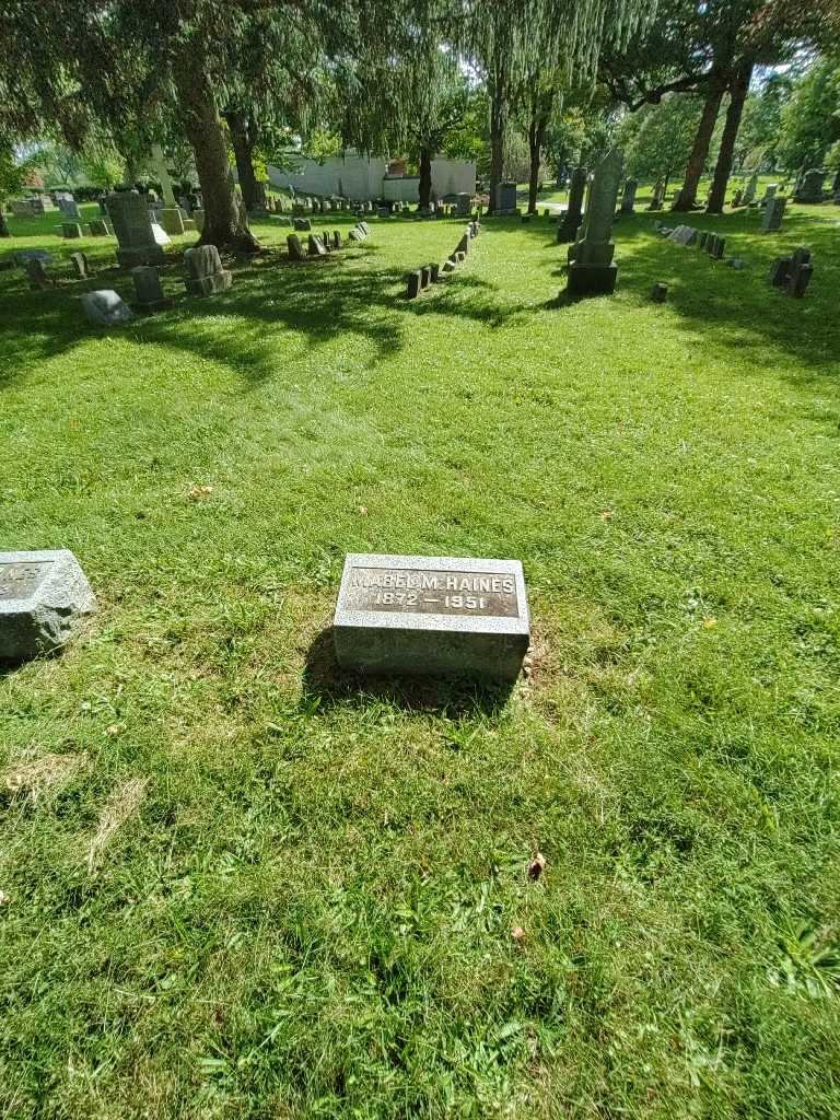 Mabel M. Haines's grave. Photo 1