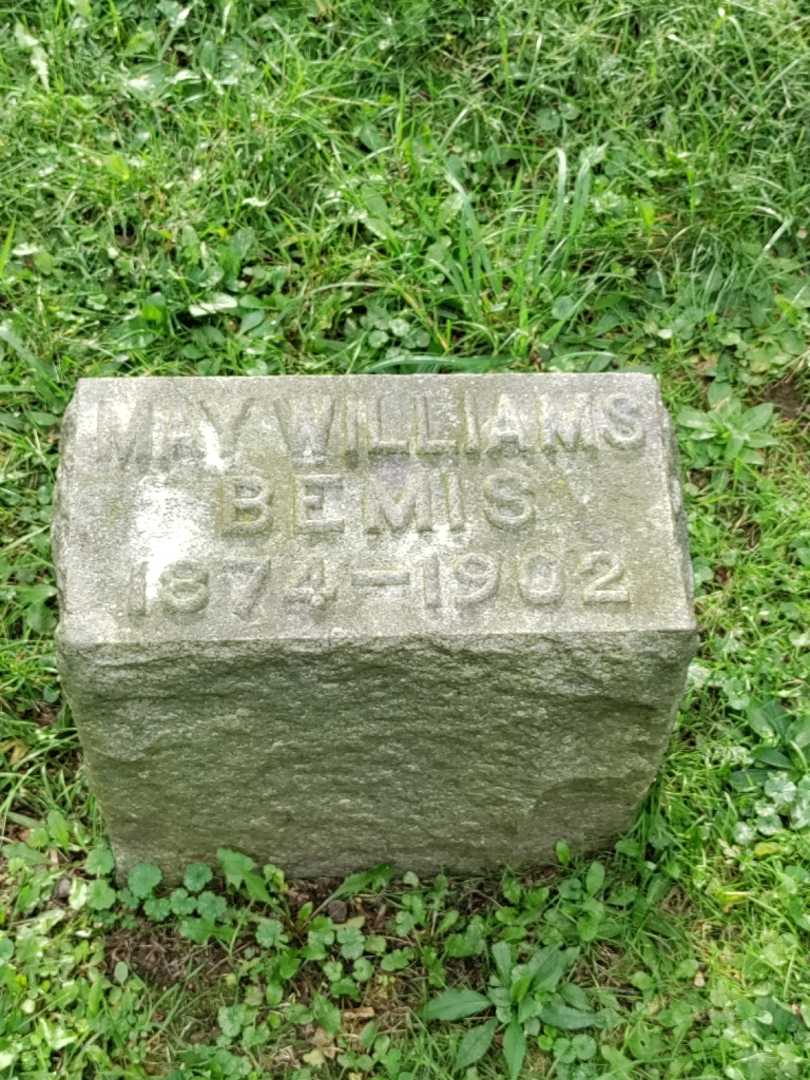 May Williams Bemis's grave. Photo 3