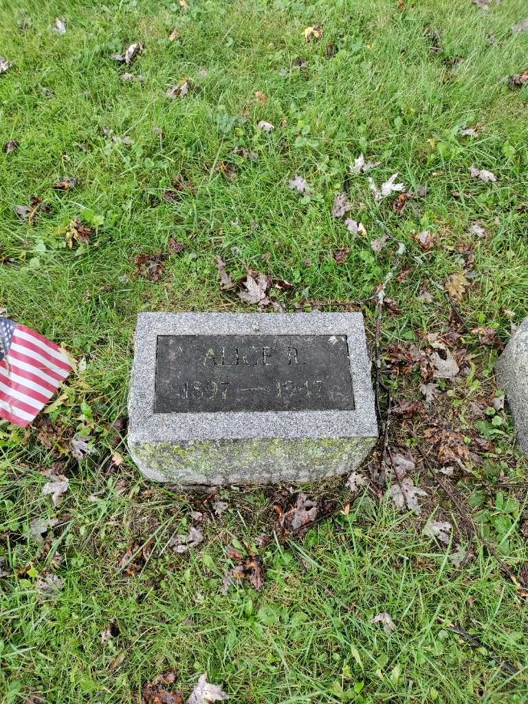 Alice Peggs's grave. Photo 2