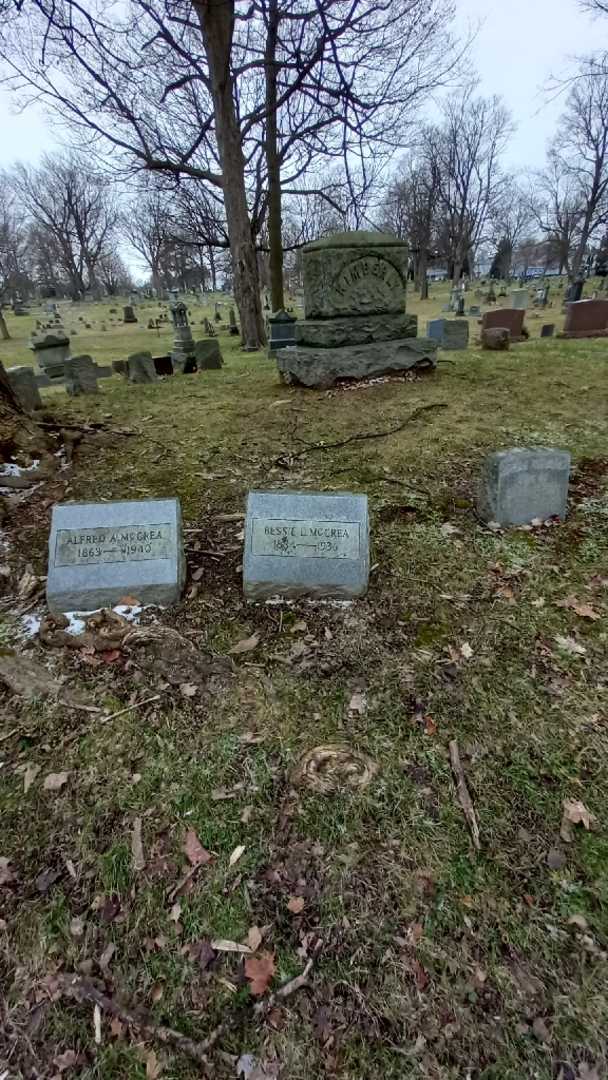 Bessie Lara Mccrea's grave. Photo 2