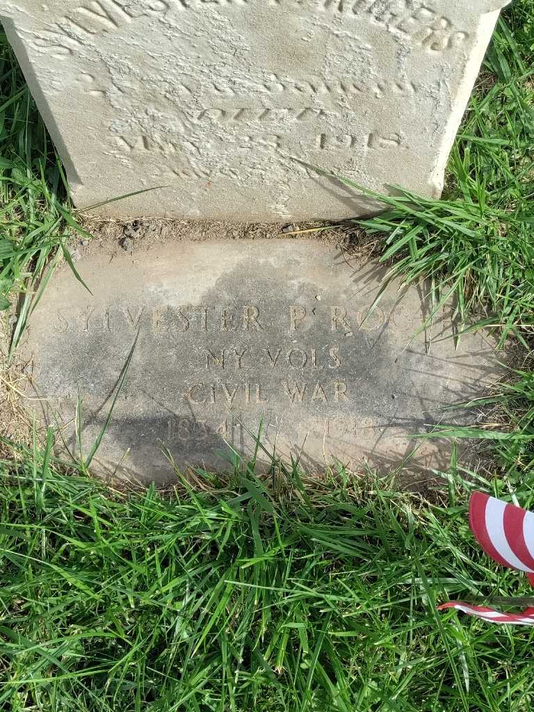 Sylvester P. Rogers's grave. Photo 4