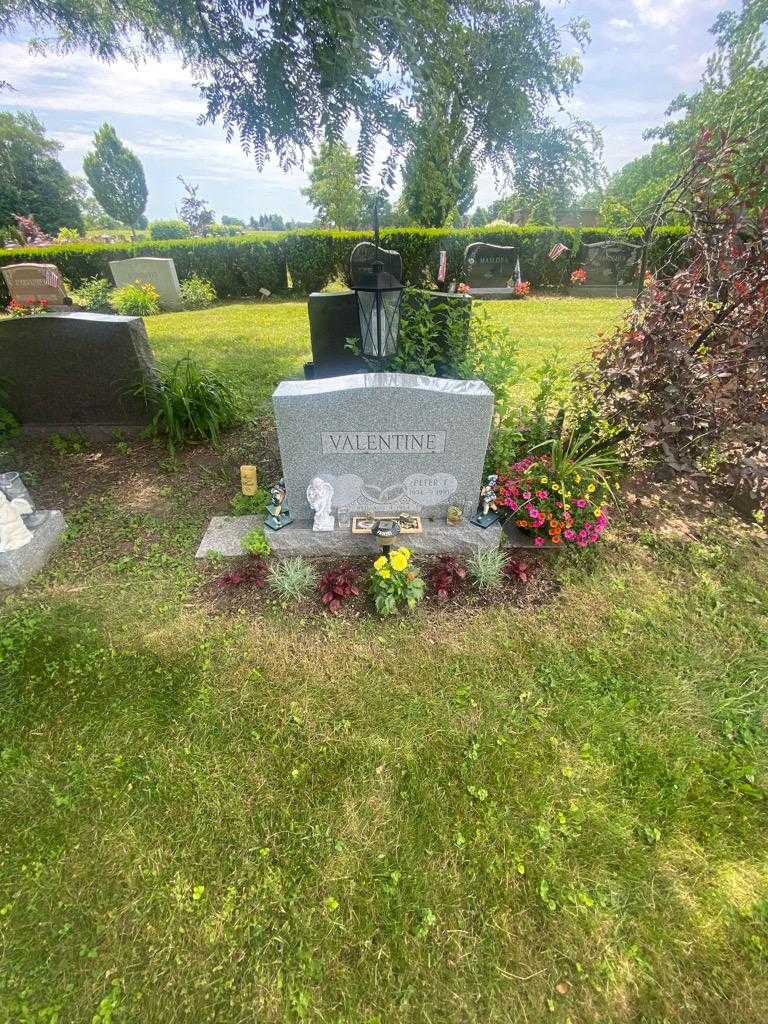 Peter F. Valentine's grave. Photo 1